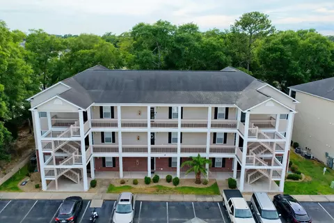 1058 Sea Mountain Hwy #10-202, North Myrtle Beach, SC 29582