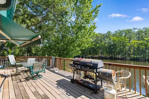Exterior - 455 River Rd, Conway, SC 29526 photo 4 of 9