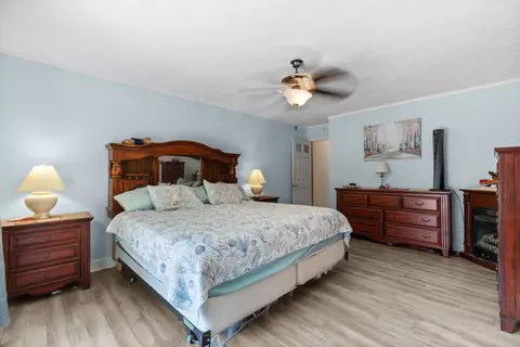 Bedroom - 455 River Rd, Conway, SC 29526 photo 1 of 6