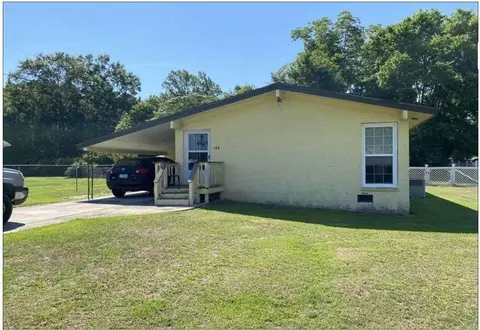123 China Dr, Latta, SC 29565