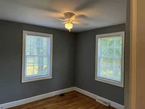 Bedroom - 1302 Saville St, Georgetown, SC 29440 photo 3 of 7