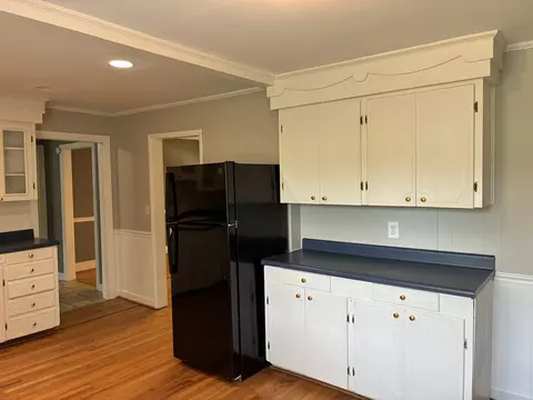 Kitchen - 1302 Saville St, Georgetown, SC 29440 photo 3 of 4
