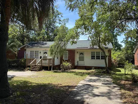 Exterior - 1302 Saville St, Georgetown, SC 29440 photo 1 of 7