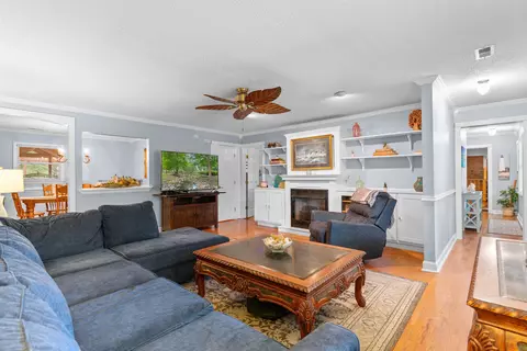Living - 128 Fiddlers Loop, Georgetown, SC 29440 photo 2 of 2