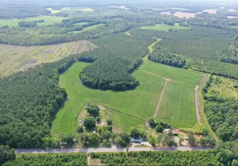 1002 Sam Lee Rd, Scranton, SC 29591