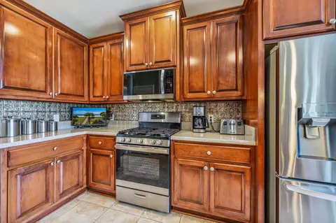 Kitchen - 259 Perrin Rd, Loris, SC 29569 photo 2 of 4