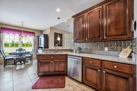 Kitchen - 259 Perrin Rd, Loris, SC 29569 photo 3 of 4