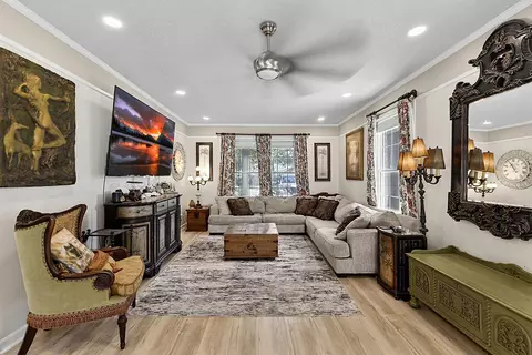 Living - 515 7th Ave S, Surfside Beach, SC 29575 photo 2 of 4