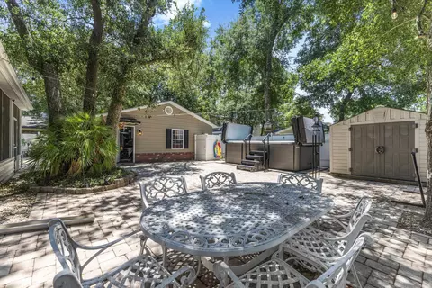 Exterior - 515 7th Ave S, Surfside Beach, SC 29575 photo 6 of 14