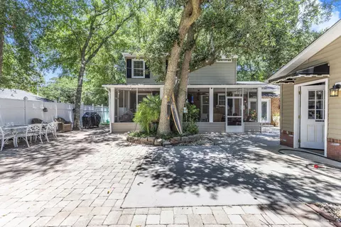 Exterior - 515 7th Ave S, Surfside Beach, SC 29575 photo 11 of 14