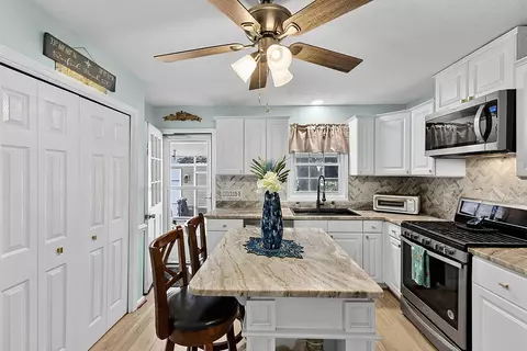 Kitchen - 515 7th Ave S, Surfside Beach, SC 29575 photo 2 of 5