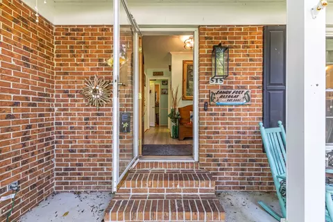 Entry Way - 515 7th Ave S, Surfside Beach, SC 29575 photo 1 of 7