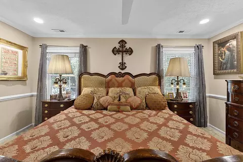 Bedroom - 515 7th Ave S, Surfside Beach, SC 29575 photo 2 of 8