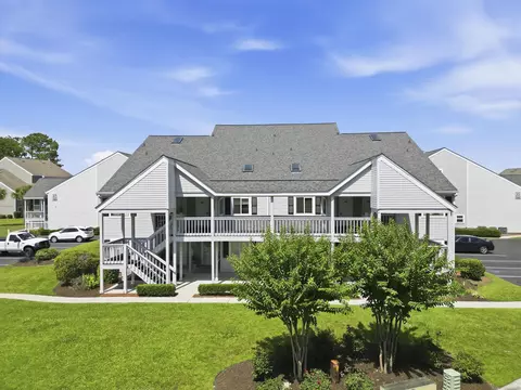 1880 Auburn Ln #26E, Surfside Beach, SC 29575