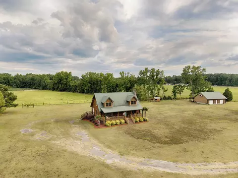 3728 Tuberville Hwy, Lake City, SC 29560