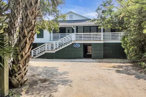 192 Atlantic Ave, Pawleys Island, SC 29585