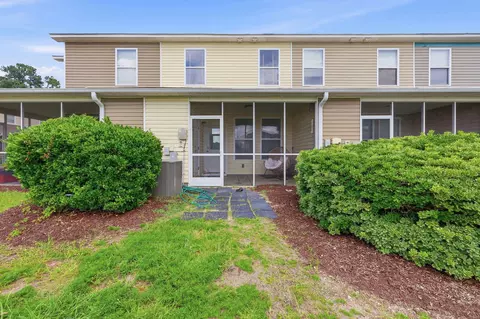 Exterior - 324 Kiskadee Loop #13E, Conway, SC 29526 photo 5 of 8
