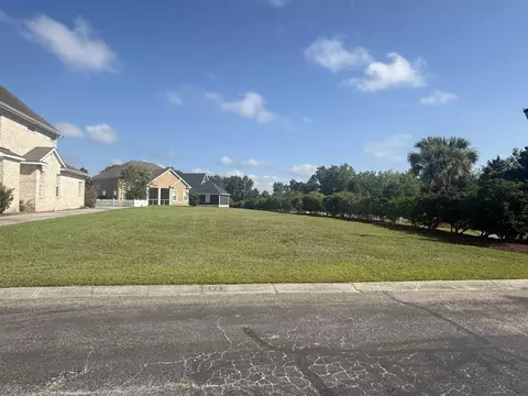 921 Waterton Ave, Myrtle Beach, SC 29579