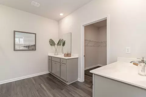 Entry Way - 833 Farmers Passage Loop, Loris, SC 29569 photo 2 of 2