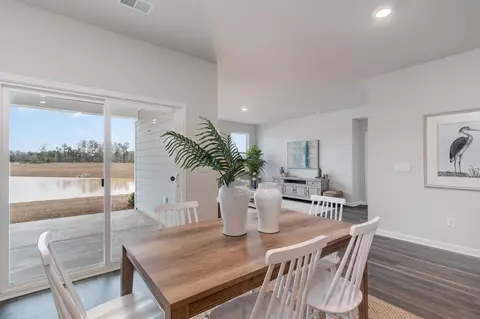 Dining - 833 Farmers Passage Loop, Loris, SC 29569 photo 2 of 2