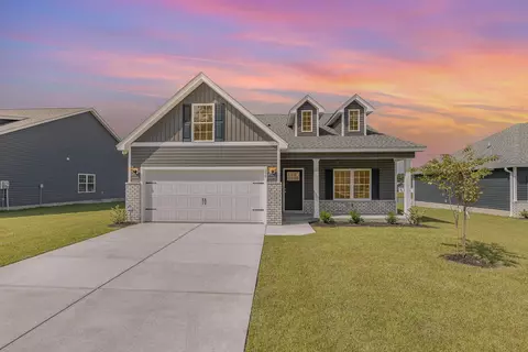 909 Woodside Dr, Conway, SC 29526