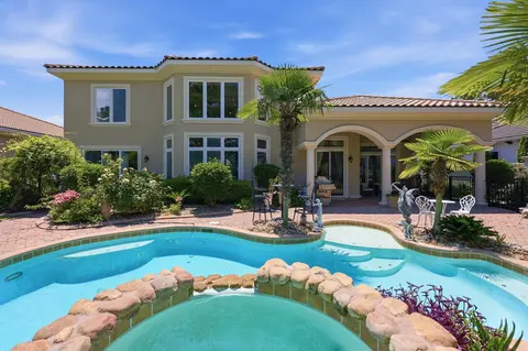 8953 Bella Verde Ct, Myrtle Beach, SC 29579