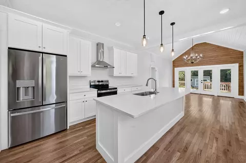 Kitchen - 1209 Prince St, Georgetown, SC 29440 photo 2 of 5
