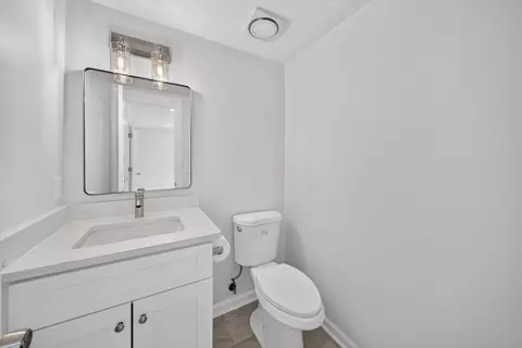 Bath - 1209 Prince St, Georgetown, SC 29440 photo 1 of 4