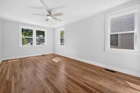 Living - 1209 Prince St, Georgetown, SC 29440 photo 6 of 6