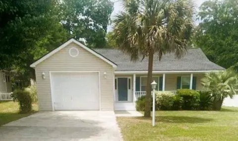 68 Voyagers Dr, Pawleys Island, SC 29585