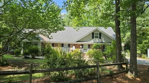 Exterior - 1927 Armview Rd, Loris, SC 29569 photo 2 of 20