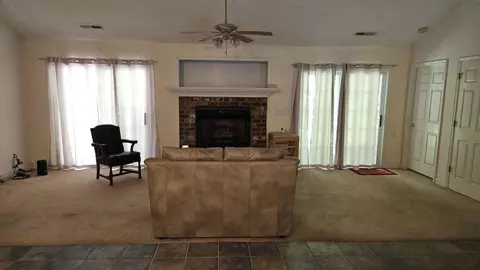 Living - 1927 Armview Rd, Loris, SC 29569 photo 1 of 1