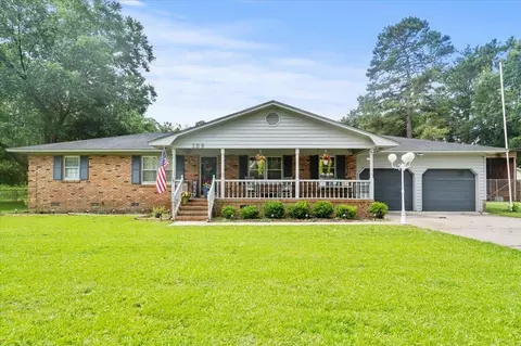 109 Oakdale Ct, Marion, SC 29571