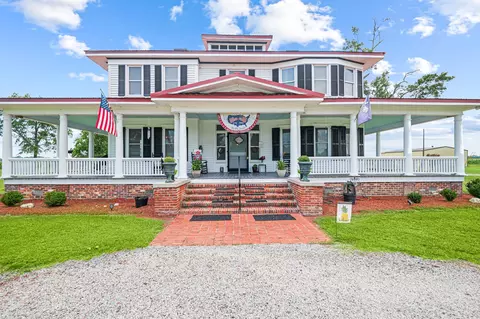2530 Saint Charles Rd, Bishopville, SC 29010