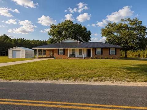 4271 Poston Corner Rd, Johnsonville, SC 29555