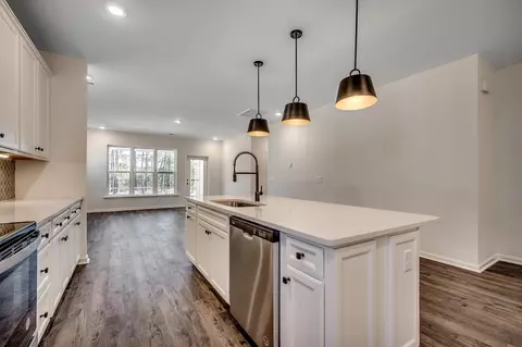 Kitchen - 3053 Claredon St, Longs, SC 29568 photo 2 of 3