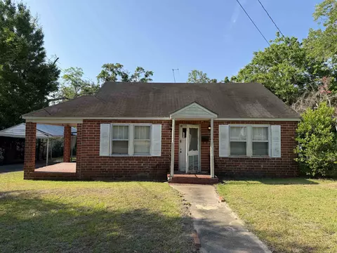 224 E Brooks St, Kingstree, SC 29556