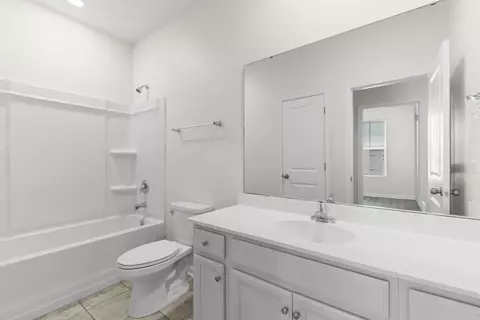 Bath - 4723 Cloisters Ln, Myrtle Beach, SC 29577 photo 2 of 3