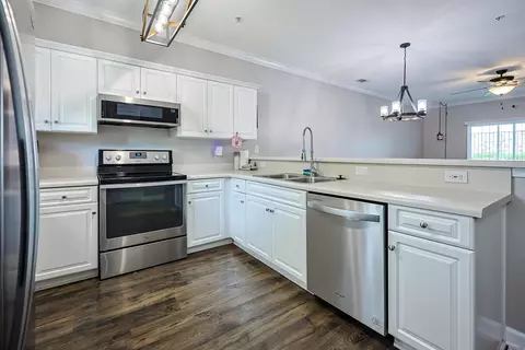 Kitchen - 332 Kiskadee Loop #17B, Conway, SC 29526 photo 3 of 3