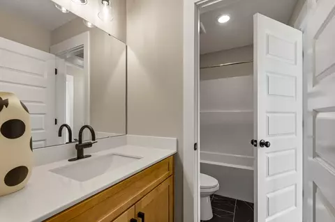 Bath - 3076 Claredon St, Longs, SC 29568 photo 6 of 7