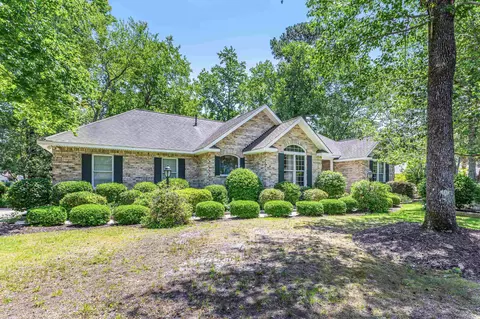 2 Niblick Ct, Carolina Shores, NC 28467