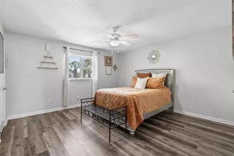 Bedroom - 207 Double Eagle Dr #E2, Surfside Beach, SC 29575 photo 1 of 6