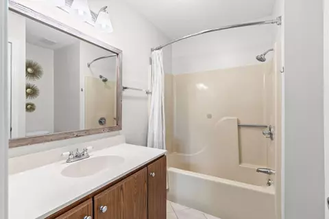 Bath - 207 Double Eagle Dr #E2, Surfside Beach, SC 29575 photo 1 of 3