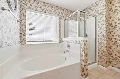 Bath - 215 Devonbrook Pl, Longs, SC 29568 photo 4 of 4