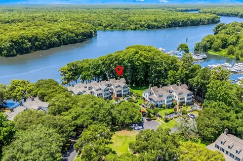 1970 Governors Landing Dr #205, Murrells Inlet, SC 29576