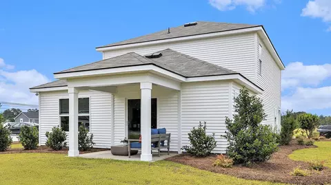 Exterior - 906 Farmers Passage Loop, Loris, SC 29569 photo 3 of 4