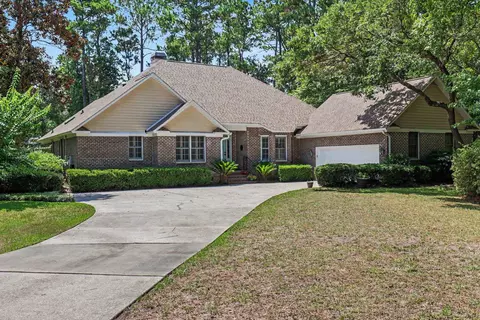 44 Aberdeen Way, Pawleys Island, SC 29585