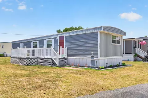 1511 Tanglewood Ave, North Myrtle Beach, SC 29582