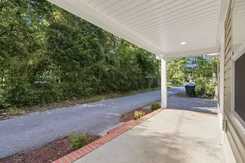 Exterior - 1744 John St, Conway, SC 29527 photo 3 of 5