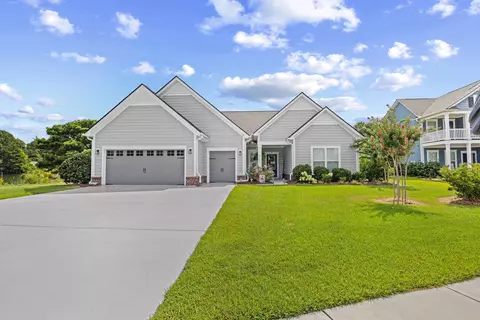 9192 NW Oldfield Rd, Calabash, NC 28467